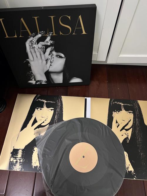 lisa s-lisa solo